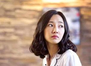 “兔兔吃瓜”大热背后：萌趣美食与社交热潮齐飞