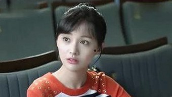 吃瓜直播间的娱乐圈突围:跨界尝试引发关注与质疑